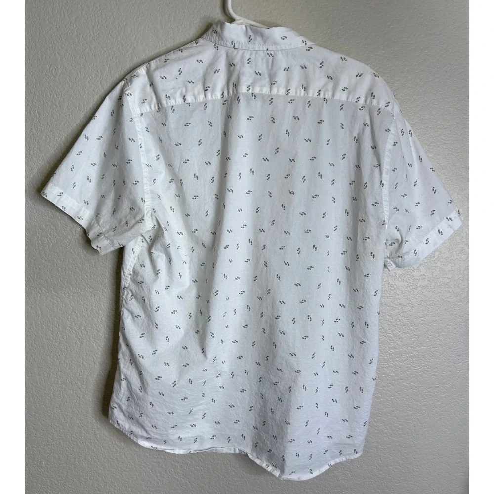 Banana Republic L Shirt‎ White Short Sleeve Slim Fit Organic Cotton Footprint